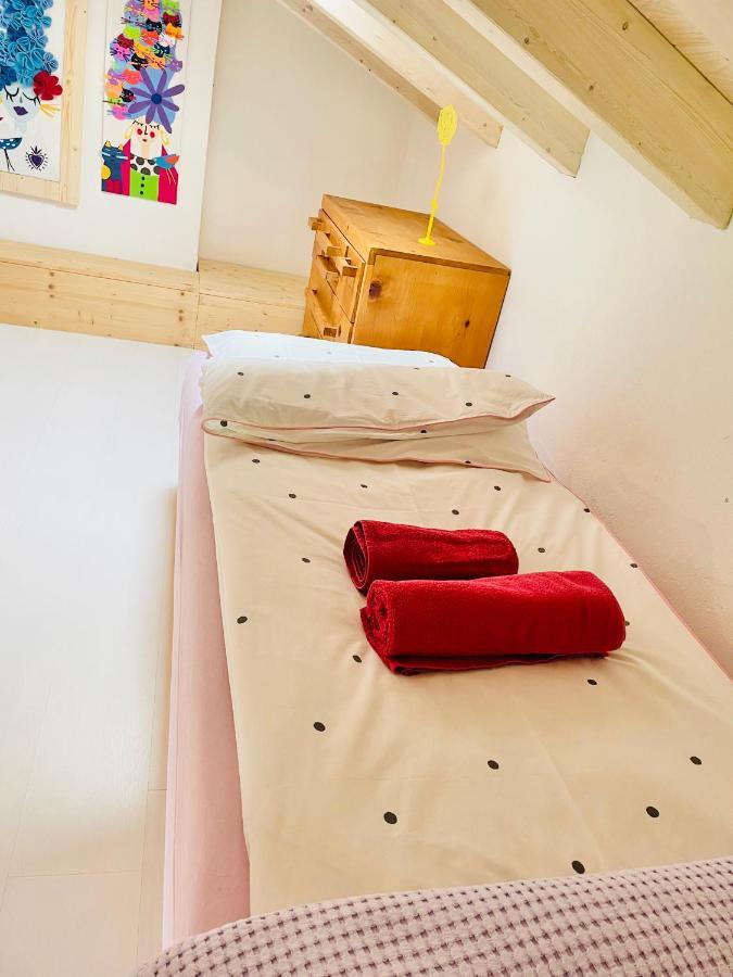 Casa Lilla Lt Apartment กราเวโดนา ภายนอก รูปภาพ