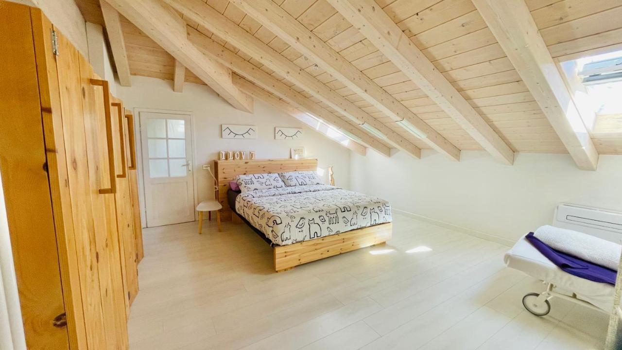 Casa Lilla Lt Apartment กราเวโดนา ภายนอก รูปภาพ