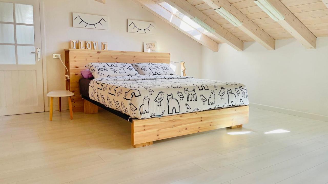 Casa Lilla Lt Apartment กราเวโดนา ภายนอก รูปภาพ